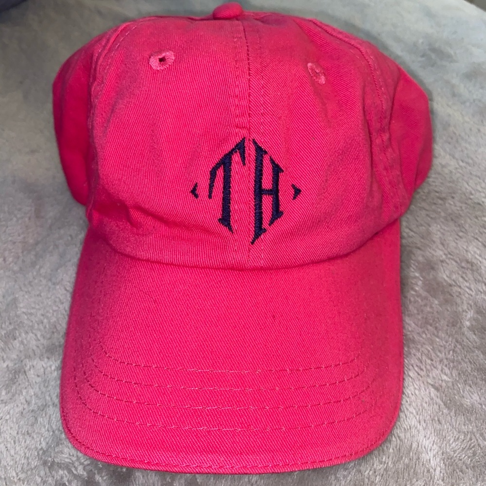 Tommy Hilfiger hat